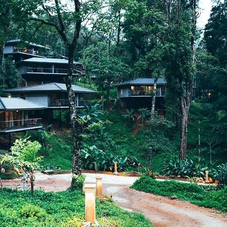 Ayatana Coorg Hotel Somvārpet Exterior photo