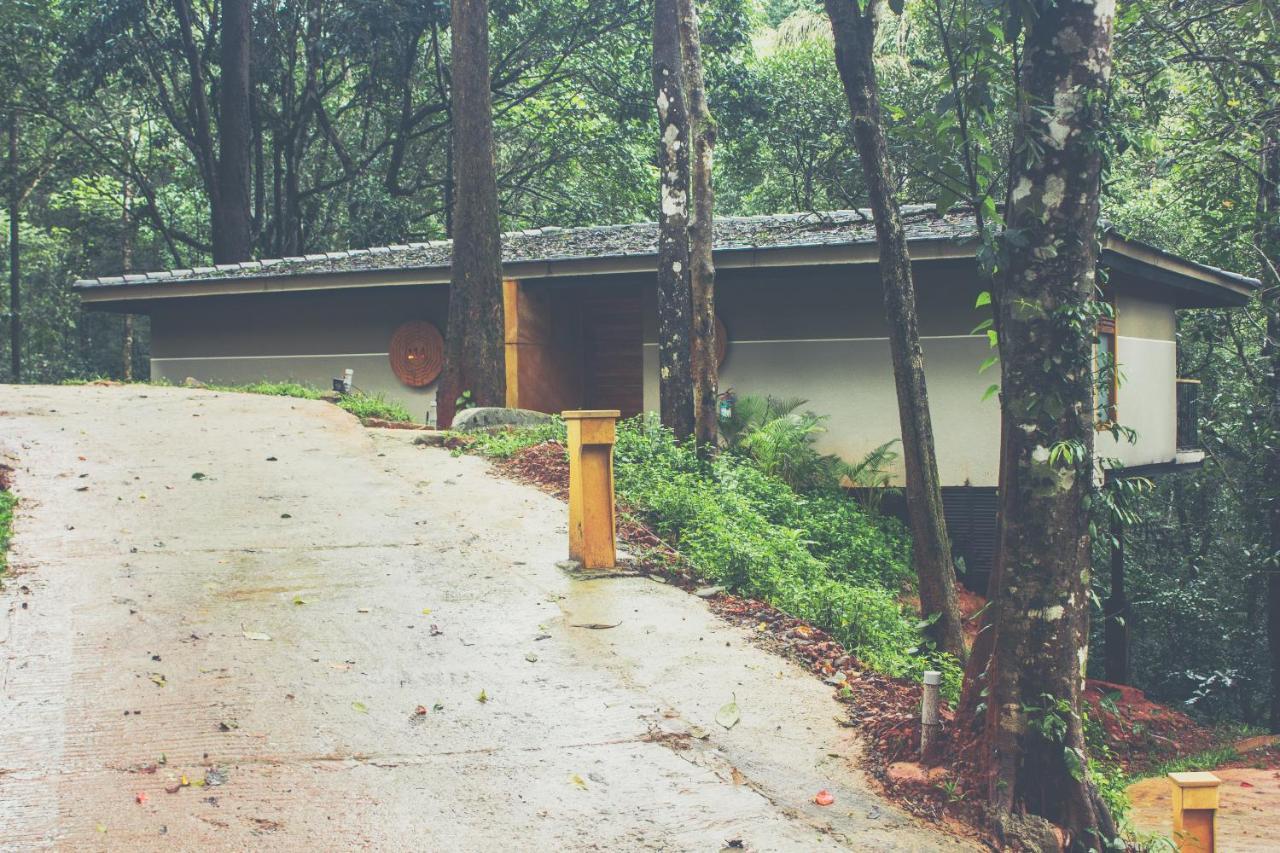 Ayatana Coorg Hotel Somvārpet Exterior photo