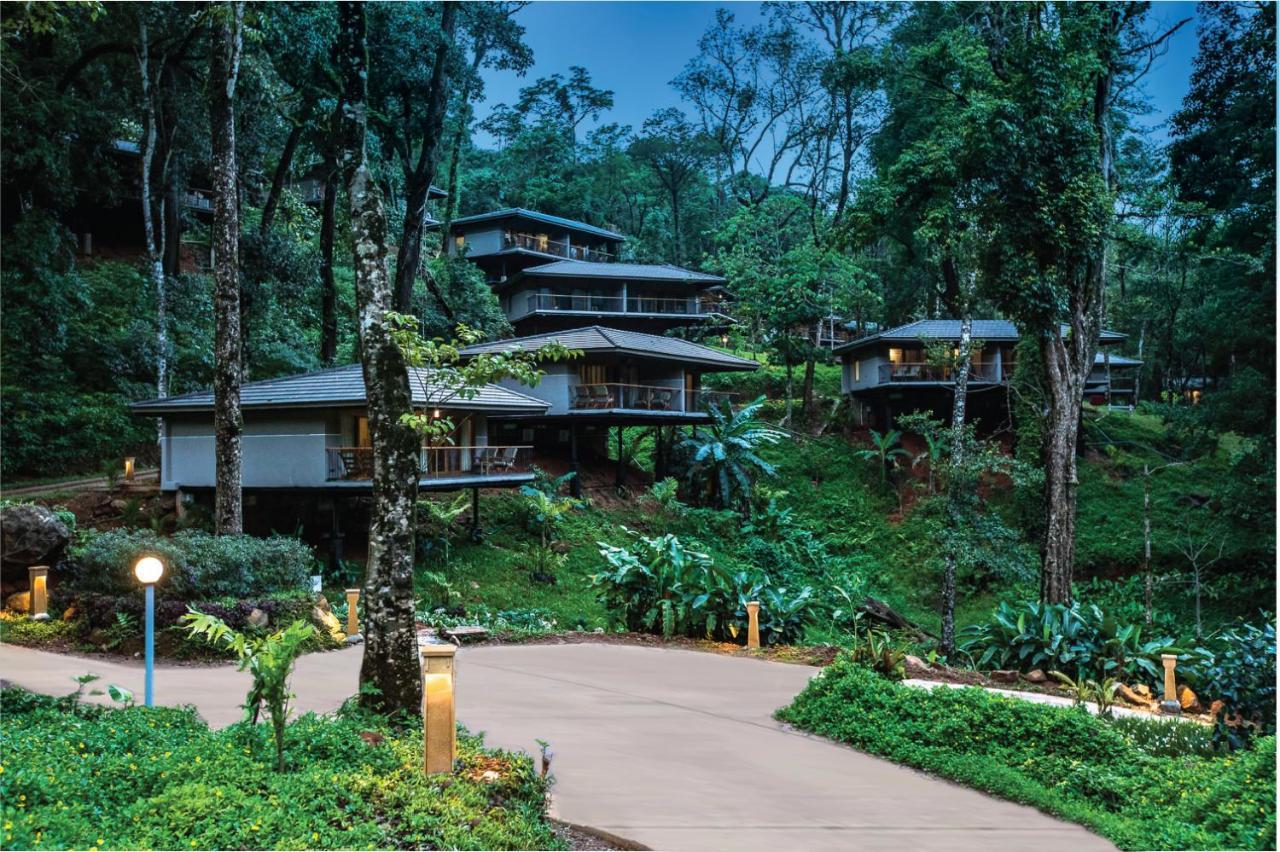 Ayatana Coorg Hotel Somvārpet Exterior photo